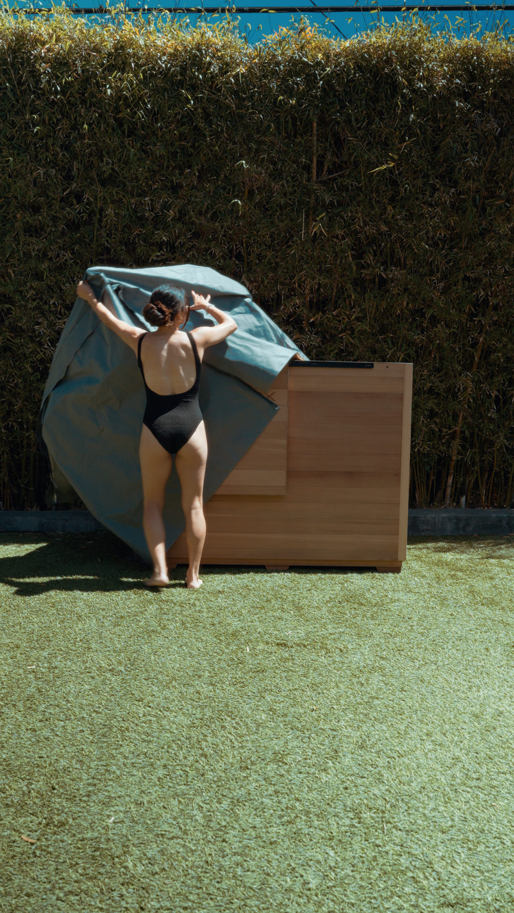 SweatBox Outdoor all-weather cover detail